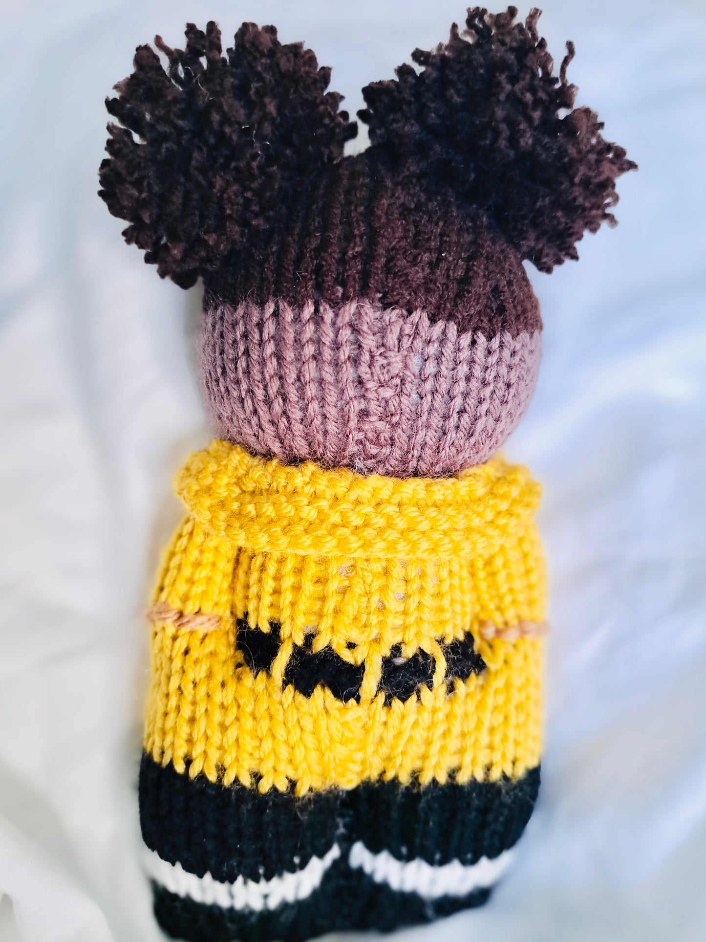 Black knit doll - Adventure girl